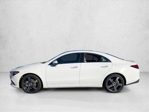 Used 2023 Mercedes-Benz CLA 250 image 10