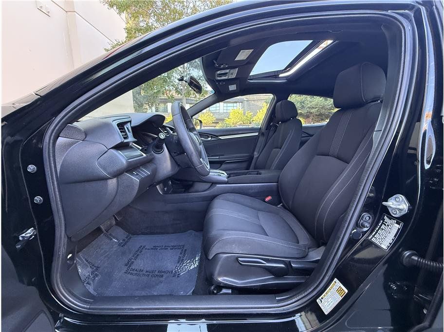 Used 2018 Honda Civic EX image 7