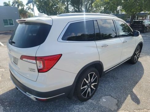 Used 2019 Honda Pilot Touring image 4