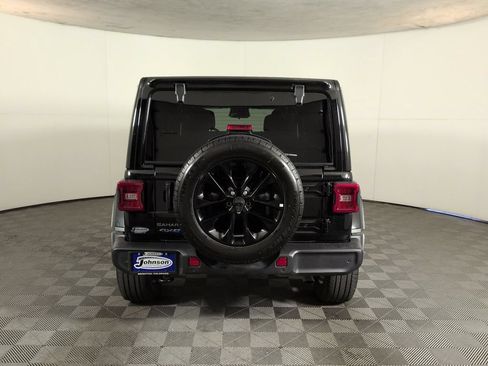 Certified 2025 Jeep Wrangler Unlimited Sahara w/ Safety Group AWD/4WD image 7