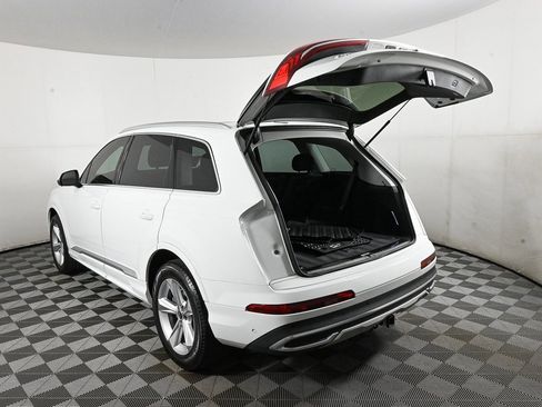 Used 2022 Audi Q7 3.0T Premium image 32