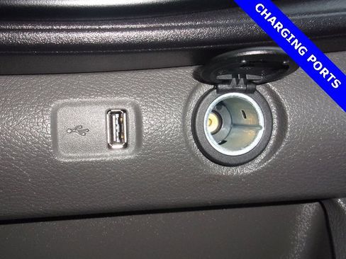 Used 2023 Ford Transit 150 Low Roof image 4