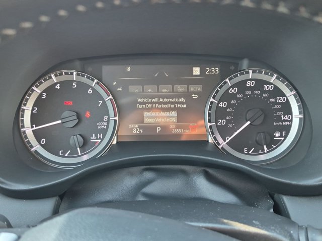 Used 2024 Toyota Highlander XLE AWD/4WD image 11