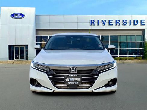 Used 2021 Honda Accord Touring image 2