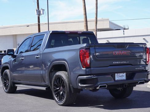 Certified 2022 GMC Sierra 1500 Denali w/ Denali Premium Package image 3