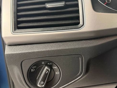 Used 2019 Volkswagen Atlas SE image 28