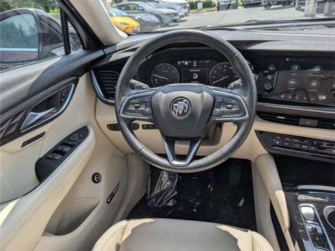 Used 2023 Buick Envision Avenir AWD/4WD image 19