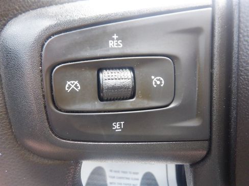 Used 2022 GMC Sierra 2500 Pro w/ Convenience Package RWD image 19