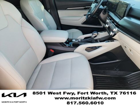 Certified 2023 Kia Telluride S w/ S Sunroof Package FWD image 13