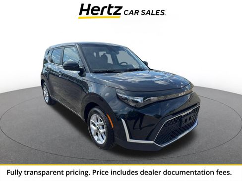 Used 2025 Kia Soul LX w/ LX Technology Package FWD image 1