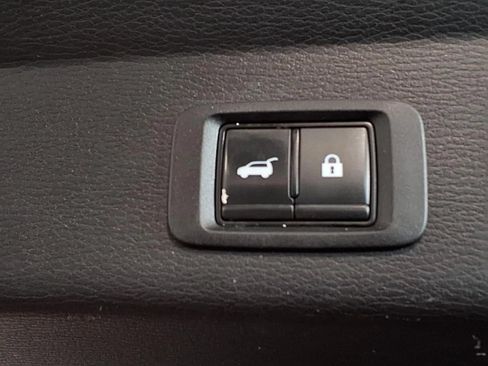 Used 2022 Mitsubishi Outlander SE AWD/4WD image 8