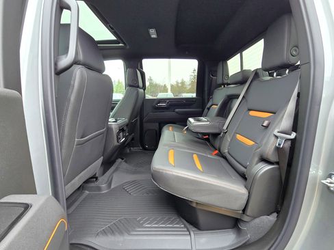 New 2026 GMC Sierra 2500 AT4 w/ AT4 Premium Plus Package image 15