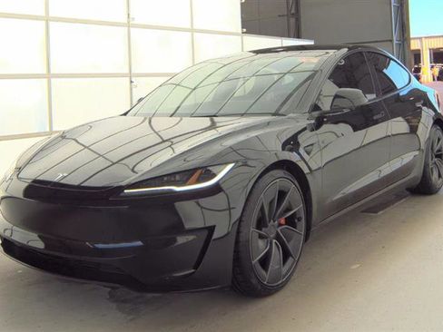Used 2024 Tesla Model 3 Performance AWD/4WD image 3