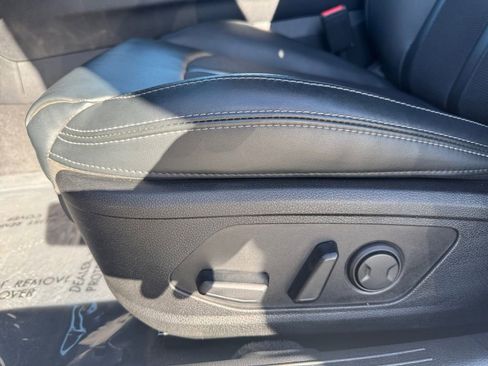 Used 2024 Kia K5 GT-Line w/ GT-Line Premium Package image 12