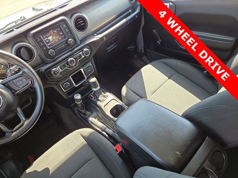 Used 2021 Jeep Wrangler Unlimited Sport AWD/4WD image 12