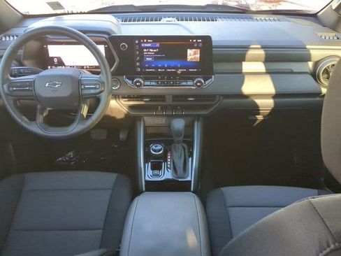 Used 2026 Chevrolet Colorado Trail Boss image 15