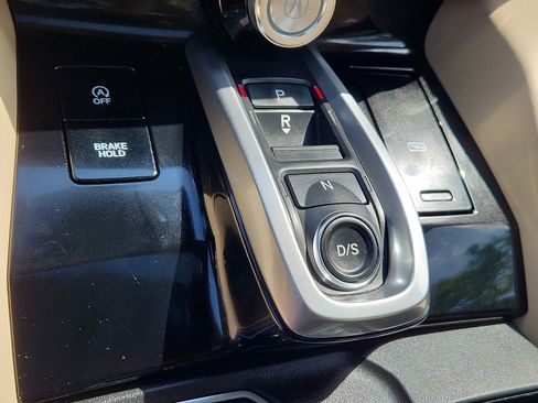 Used 2023 Acura MDX SH-AWD w/ Technology Package image 15