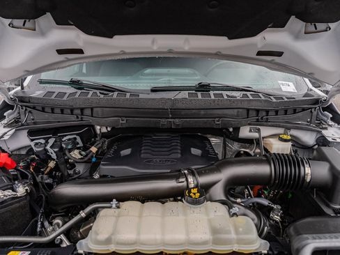 Certified 2023 Ford F150 XLT w/ Equipment Group 302A High image 26