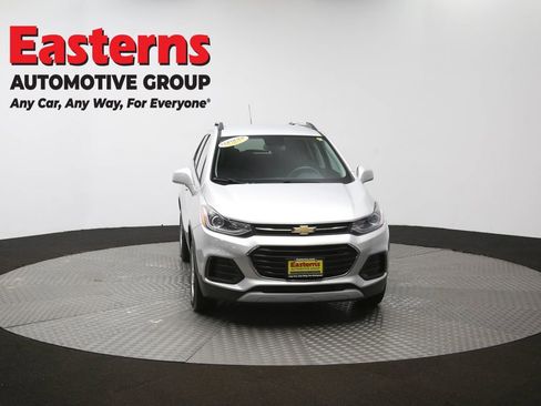 Used 2018 Chevrolet Trax LT w/ LT Convenience Package AWD/4WD image 50