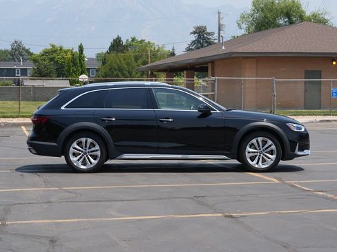Used 2022 Audi A4 2.0T allroad Premium Plus AWD/4WD image 6