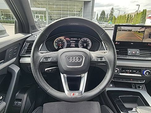 Used 2023 Audi Q5 e Premium Plus AWD/4WD image 24