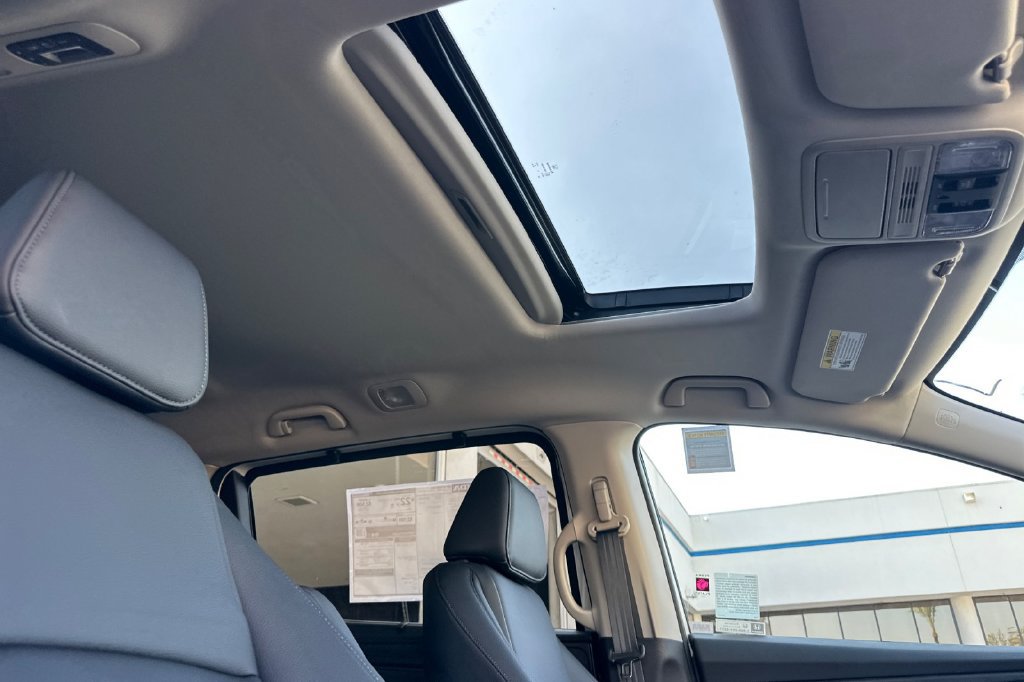 New 2027 Honda Odyssey EX-L image 20