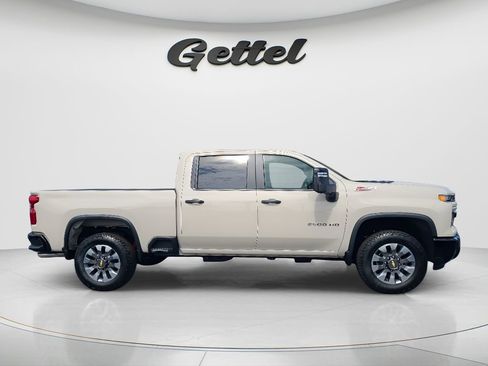 New 2026 Chevrolet Silverado 2500 Custom w/ Custom Value Package AWD/4WD image 4