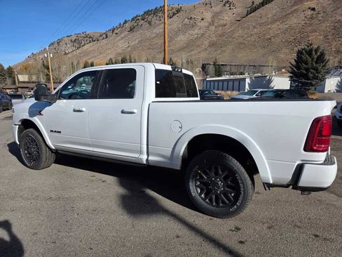 New 2026 RAM 3500 Limited image 12