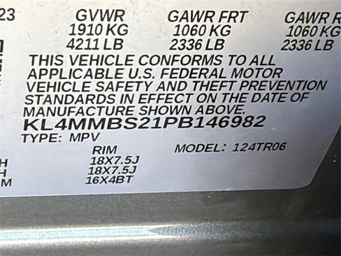 Used 2023 Buick Encore GX Preferred w/ Cold Weather Comfort Package image 32