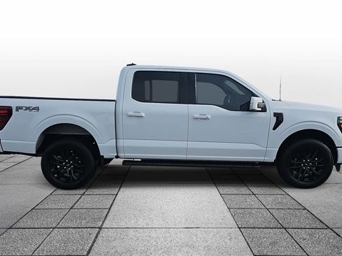 Used 2024 Ford F150 Lariat w/ FX4 Off-Road Package image 4