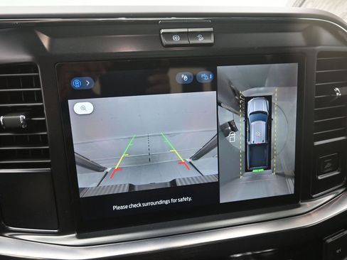 New 2026 Ford F250 Lariat w/ Black Appearance Package image 3