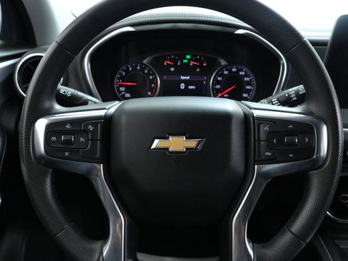 Certified 2025 Chevrolet Blazer LT w/ Convenience Package image 12
