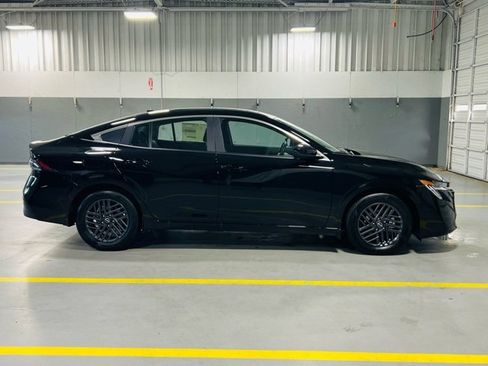 New 2026 Nissan Sentra SV image 16