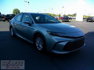 New 2025 Toyota Camry LE image 1