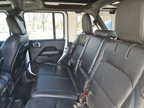 Used 2024 Jeep Wrangler High Altitude image 18