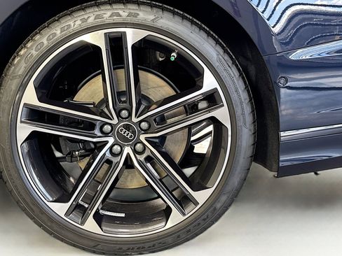 New 2025 Audi A8 L 3.0T image 29