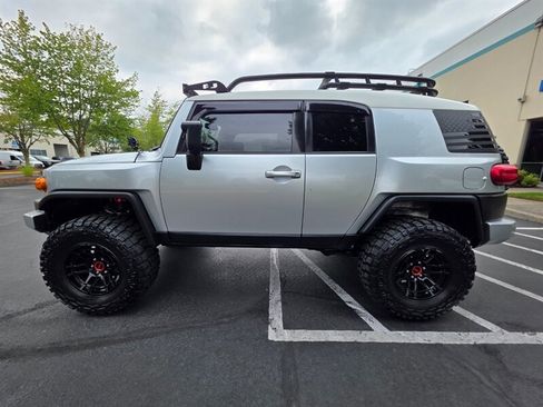 Used 2007 Toyota FJ Cruiser 4WD image 4