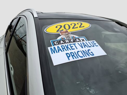 Used 2022 INFINITI QX50 Luxe w/ Appearance Package image 9