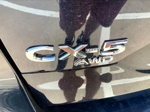 Used 2025 MAZDA CX-5 AWD 2.5 S w/ Preferred Package image 15