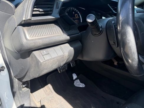 Used 2018 Honda Civic Sport image 19