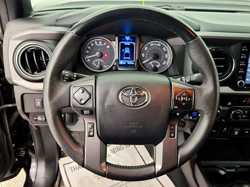 Used 2023 Toyota Tacoma TRD Pro AWD/4WD image 13