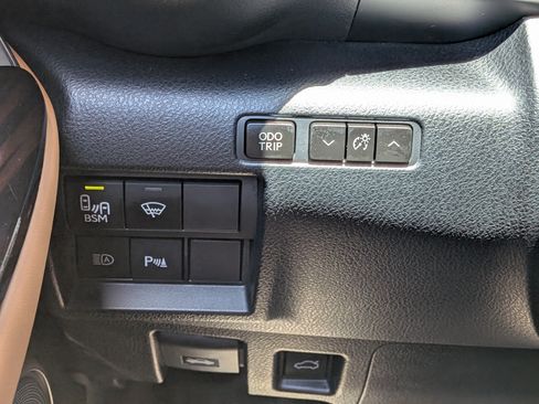 Used 2023 Lexus RC 350 RWD image 22