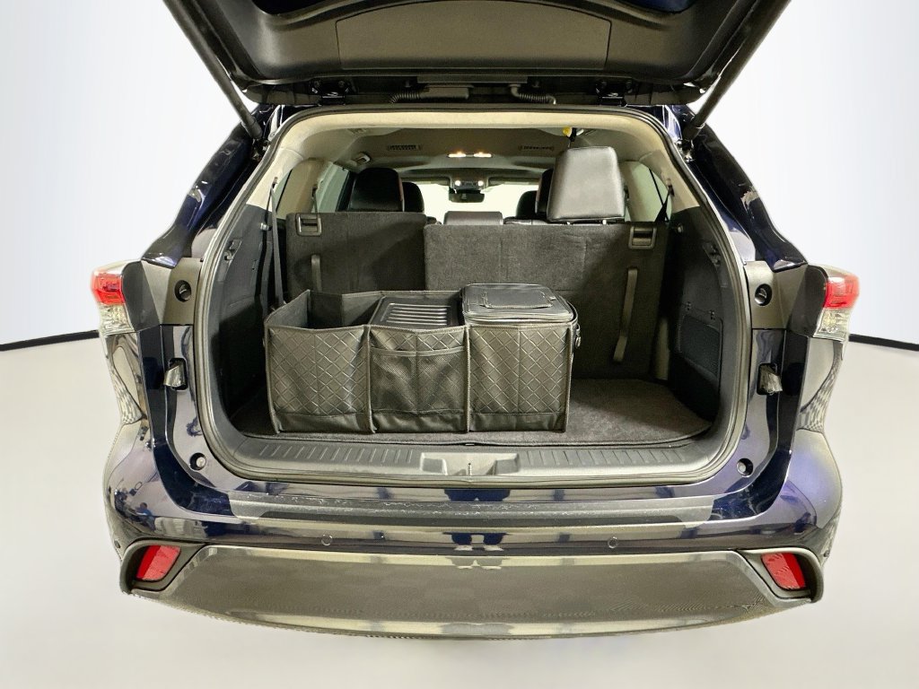 Certified 2026 Toyota Highlander Limited AWD/4WD image 27