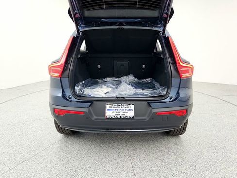 New 2026 Volvo XC40 B5 Ultra w/ Climate Package image 19