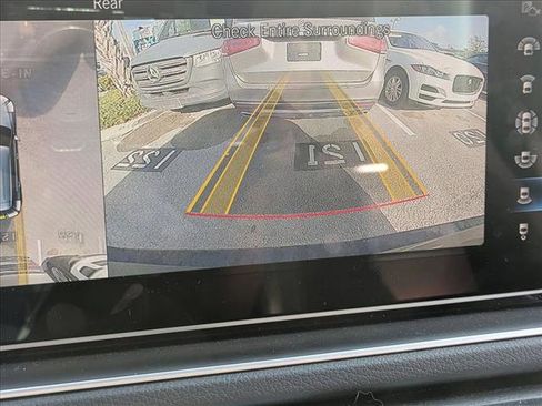 Used 2021 Mercedes-Benz GLE 53 AMG 4MATIC image 13