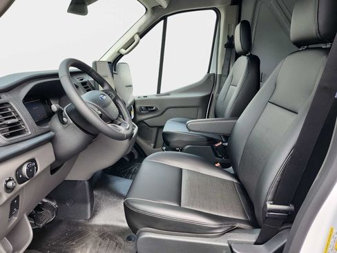 New 2026 Ford Transit 250 148 High Roof AWD image 11