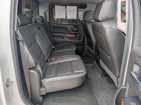 Used 2018 Chevrolet Silverado 1500 High Country AWD/4WD image 33