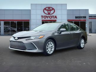 Used 2023 Toyota Camry LE FWD video 1