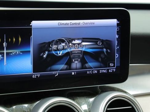 Used 2021 Mercedes-Benz C 300 Sedan image 18