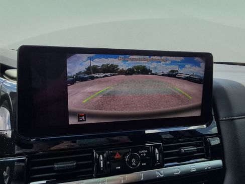 Used 2026 Nissan Pathfinder SV FWD image 26